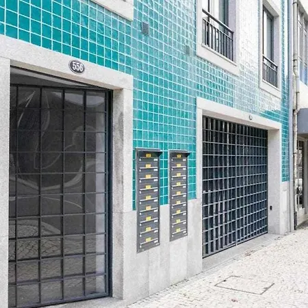 Camoes Place Loft Duplex