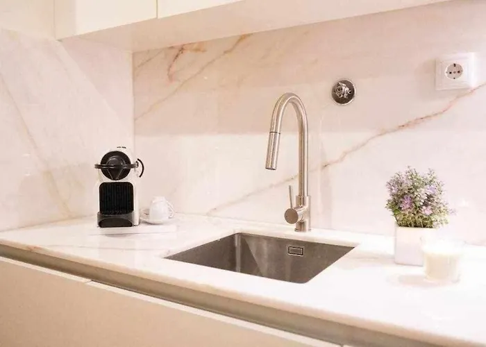 Camoes Place Loft Duplex