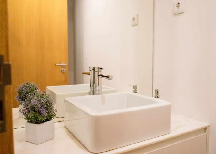 Апартаменты Camoes Place Loft Duplex