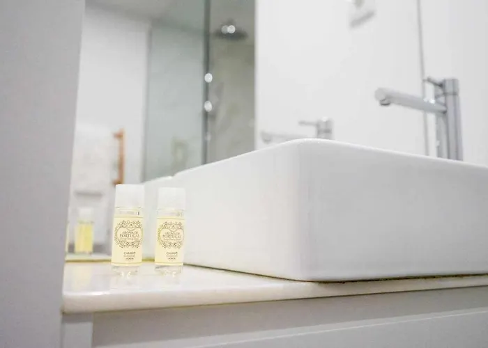 Camoes Place Loft Duplex