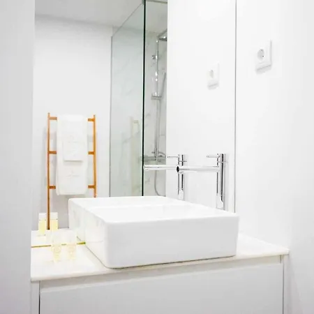 아파트 Camoes Place Loft Duplex *